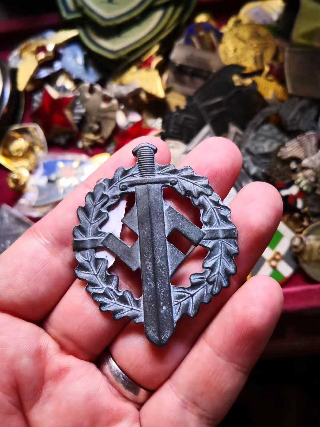 黑山惨负波黑,小组形势堪忧的简单介绍 黑山惨负波黑,小组形势堪忧的简单介绍