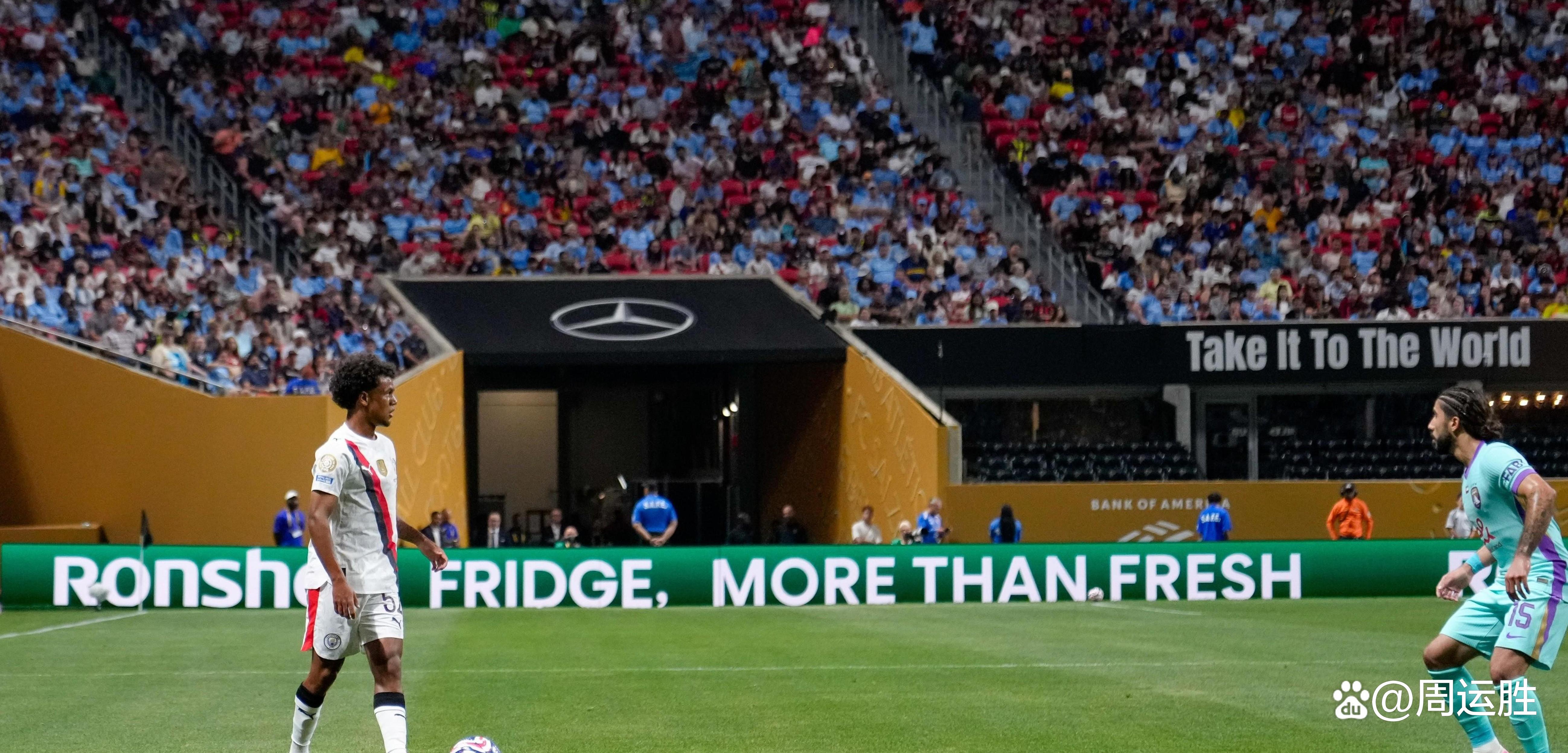 关于爱尔兰国脚备受关注，实力备战国际赛事的信息