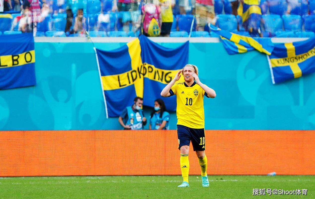 包含瑞典险胜波兰，莱万一己之力扛起全队的词条
